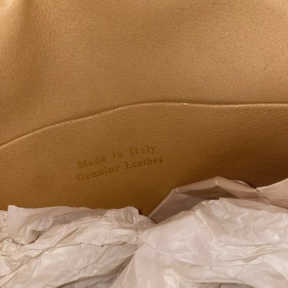 Tan Leather Handbag - Picture 4 of 7